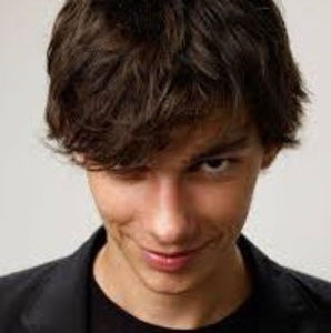 Meet your Posher, Zachary